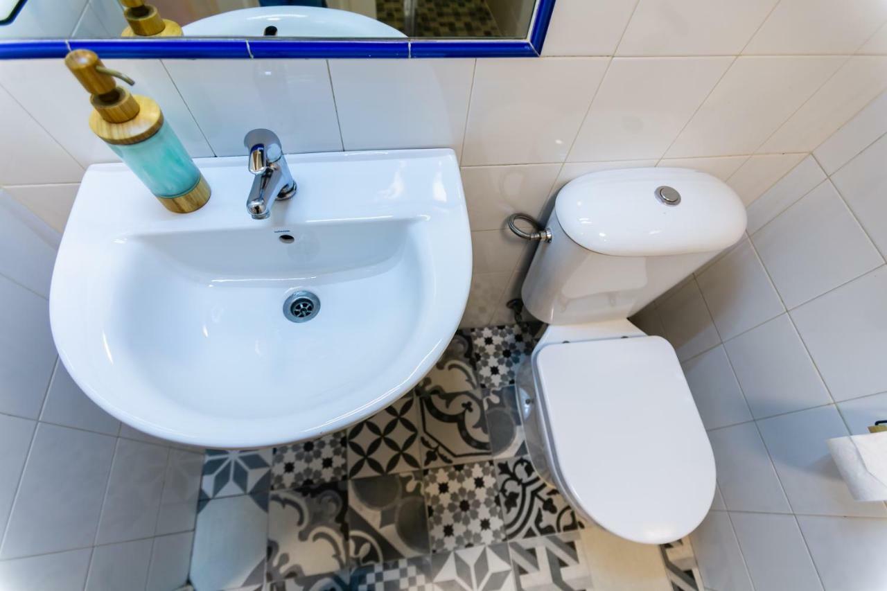 Charming House - Calm And Comfort In The Center Seville Luaran gambar
